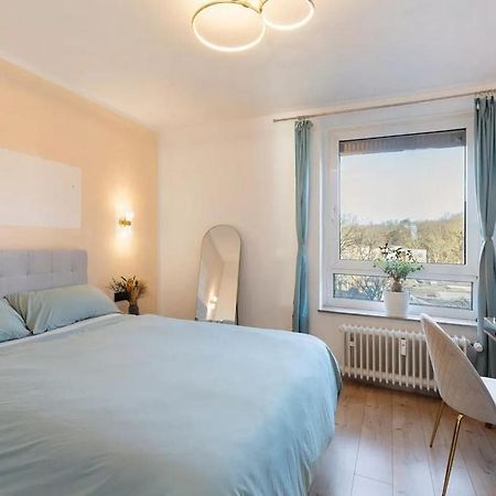 Charmentes Privatzimmer Mit Kueche, Naturgebiet 杜塞尔多夫 外观 照片